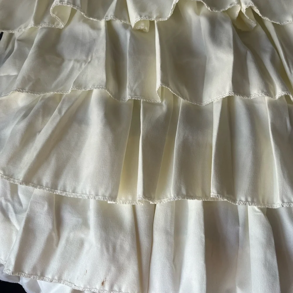 Ruffled white and yellow shower curtain - Picture 12 of 16